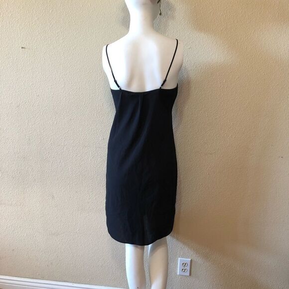 Vince 100% Silk V Neck Black Cami Dress Sz Small - Picture 4 of 10